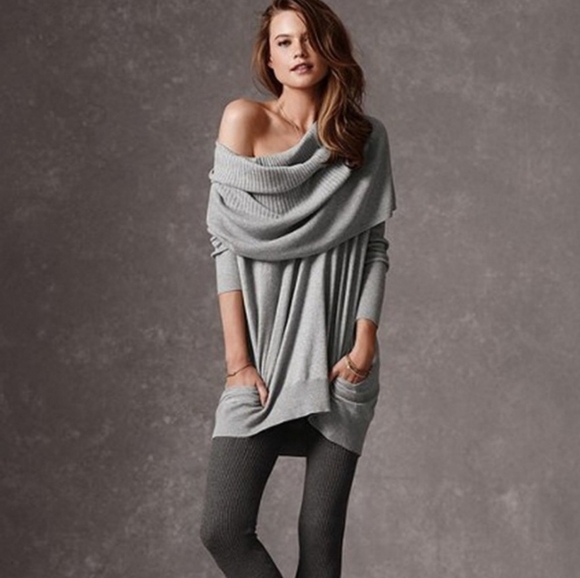 Victoria's Secret Sweaters - Victoria’s Secret cowl neck cashmere blend tunic S